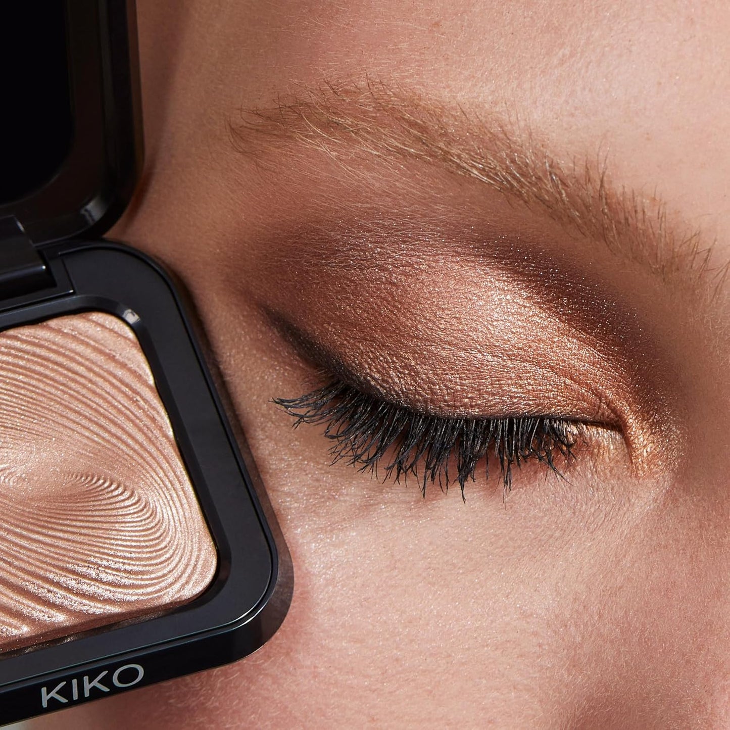 Sombra Ojos KIKO Water 02 | A1734
